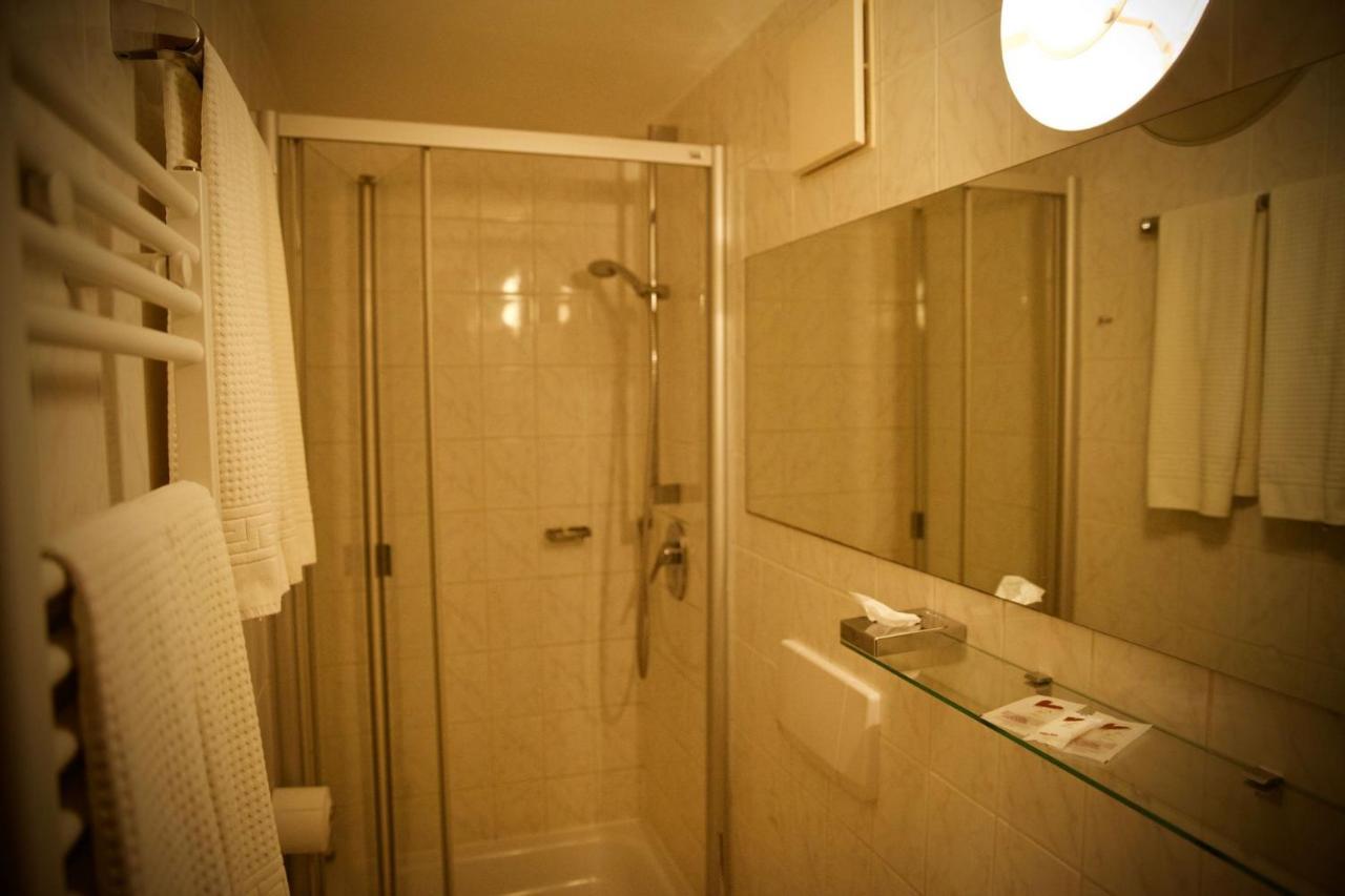 Seehotel Huberhof Oberuckersee Bilik gambar